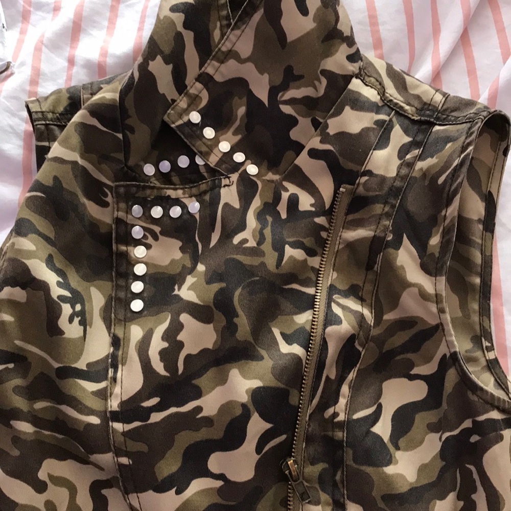 Army fatigue vest